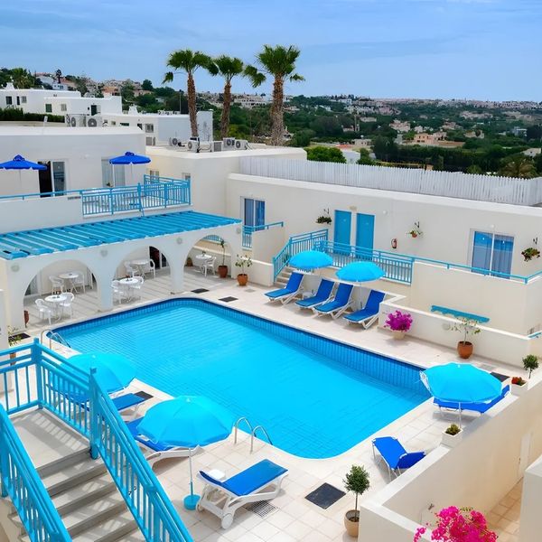 Sunny Hill Apartments