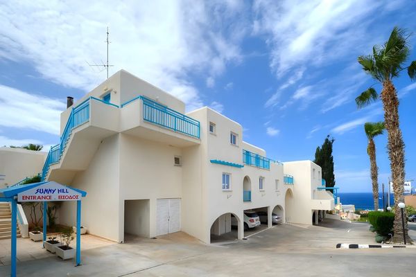 Sunny Hill Apartments