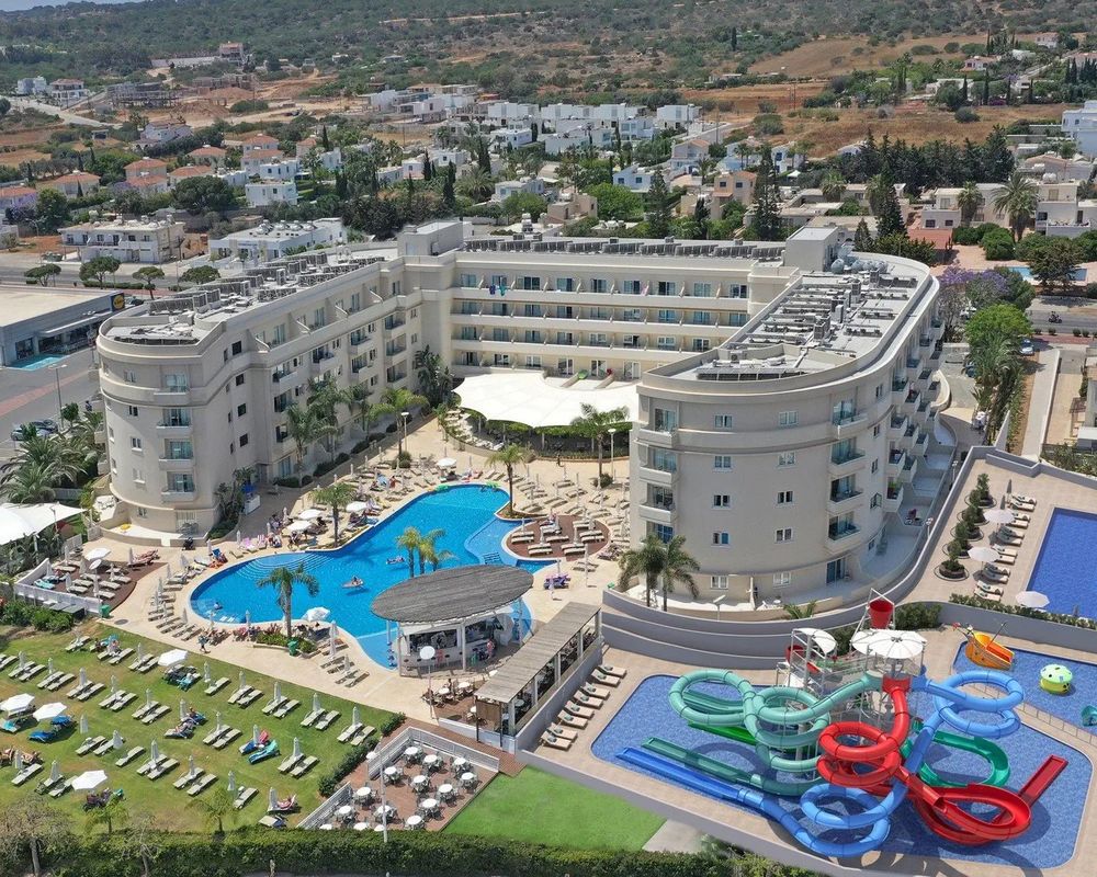 Sunrise Oasis Hotel & Waterpark