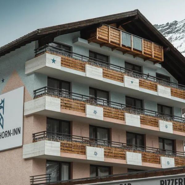 Swiss Budget Alpenhotel — Tasch, Szwajcaria