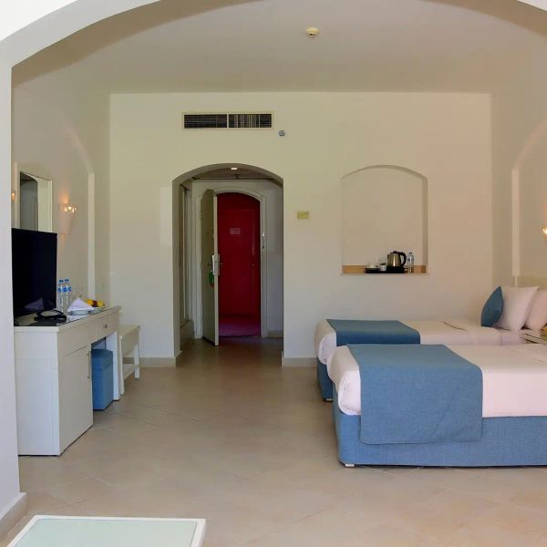 Swisstouch Oriental Resort (ex. Hotelux Oriental Coast)