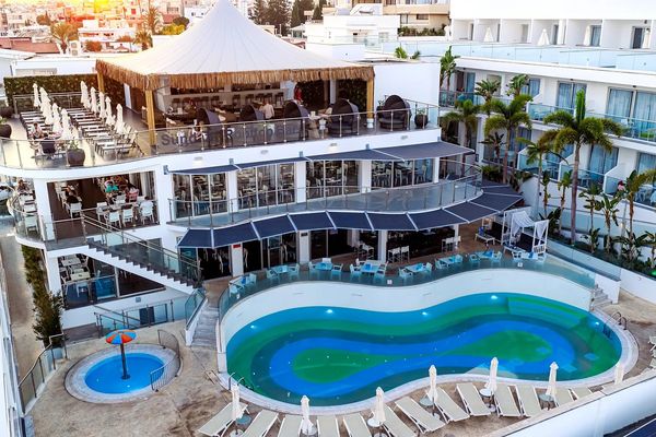 Tasia Maris Oasis