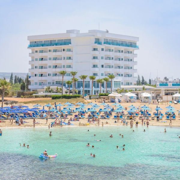 Tasia Maris Sands — Ayia Napa, Cypr