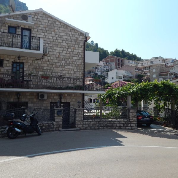 Teodora Apartments — Sveti Stefan, Macedonia
