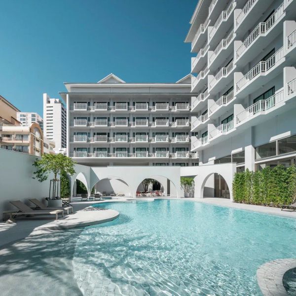 Terra Nara — Pattaya, Tajlandia