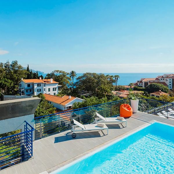 Terrace Mar — Funchal, Portugalia