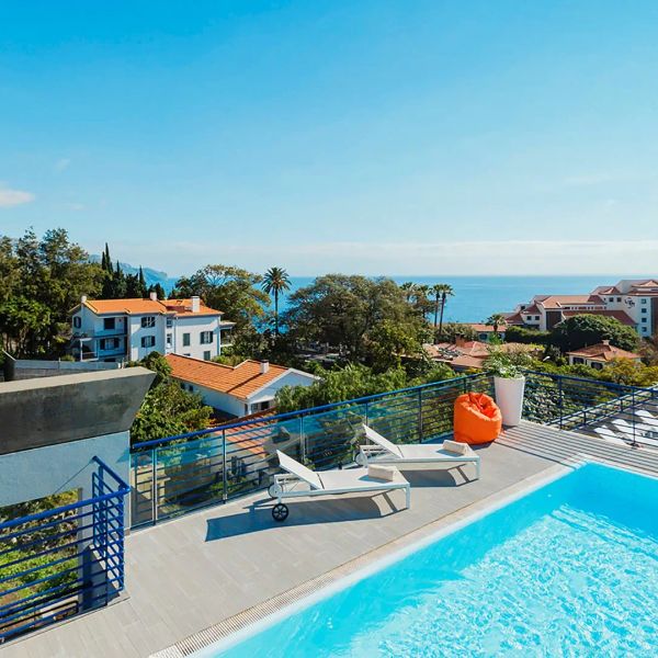 Terrace Mar — Funchal, Portugalia