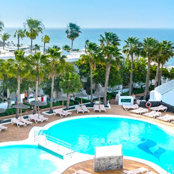 THB Flora (Puerto del Carmen)