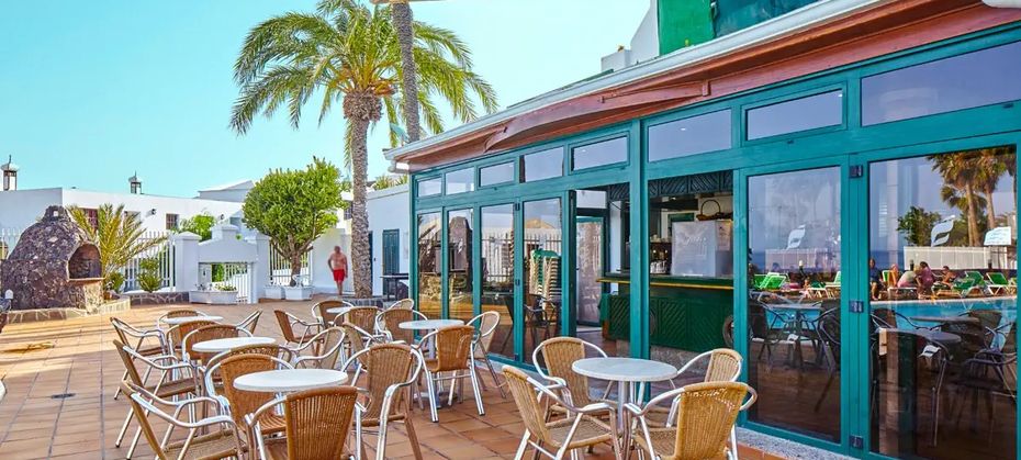 THB Flora (Puerto del Carmen)