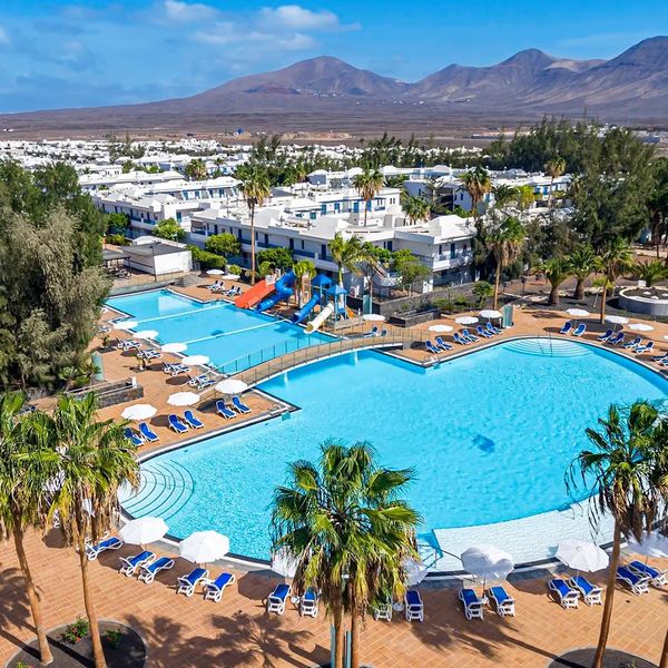 THB Tropical Island — Playa Blanca, Hiszpania