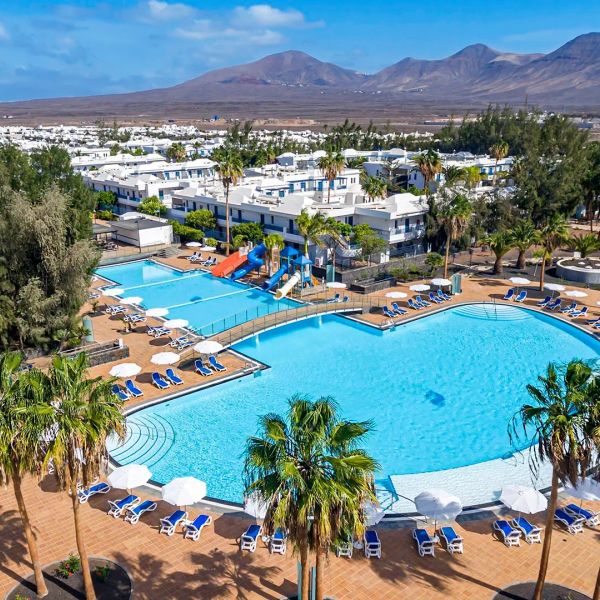 THB Tropical Island — Playa Blanca, Hiszpania