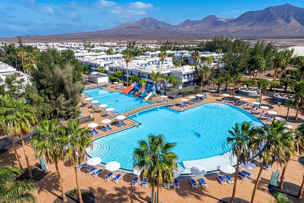 Lanzarote (7 dni) w THB Tropical Island z Katowic (BB)