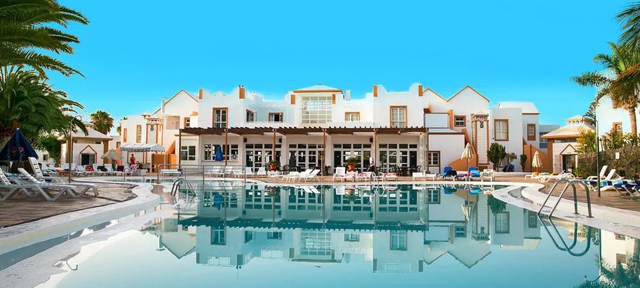 THe Apartamentos Morromar