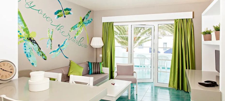 THe Apartamentos Morromar