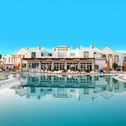 THe Apartamentos Morromar