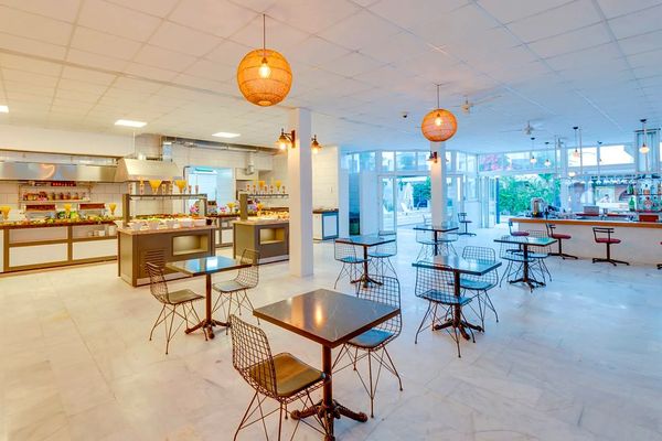 The Hello (ex Seray Class)