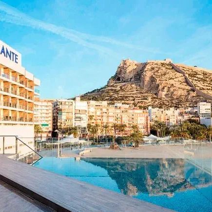 The Level at Melia Alicante — Alicante, Hiszpania
