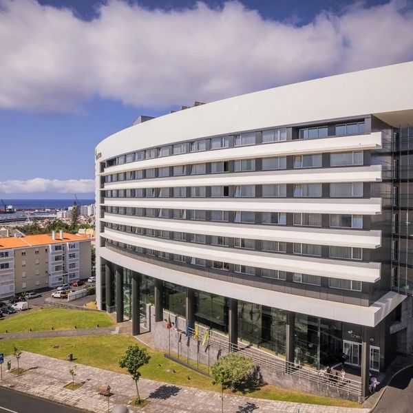 The Lince Azores Great — Ponta Delgada, Portugalia