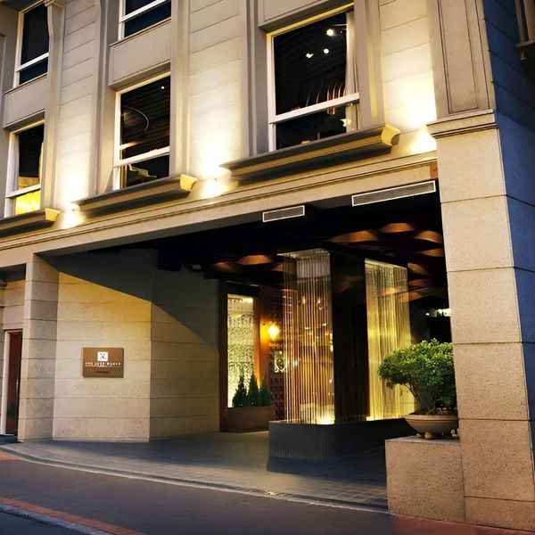 The Luxe Manor — Hongkong, Chiny