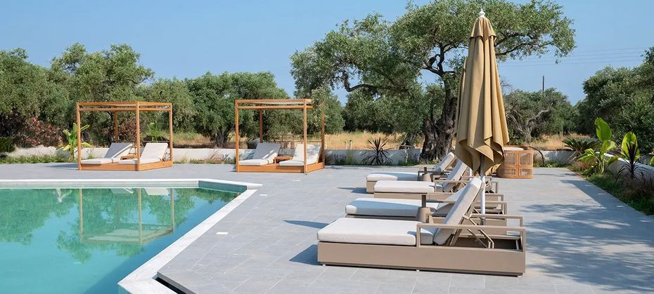The Mini Resort