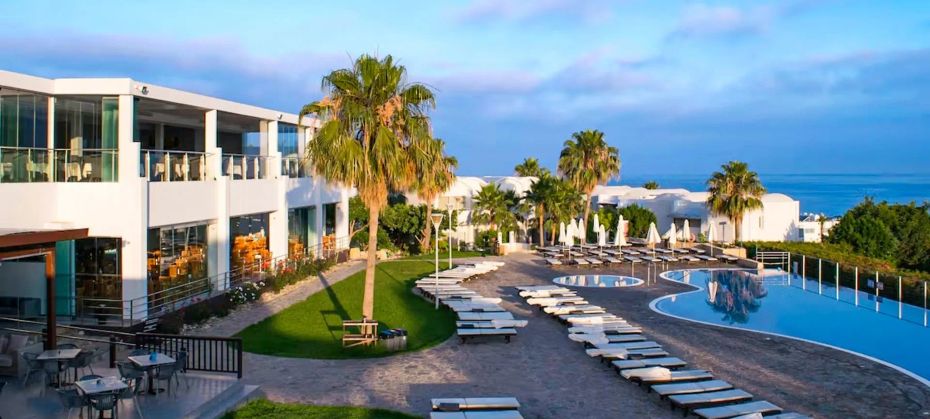 Theo Sunset Bay Holiday Village (Pafos)