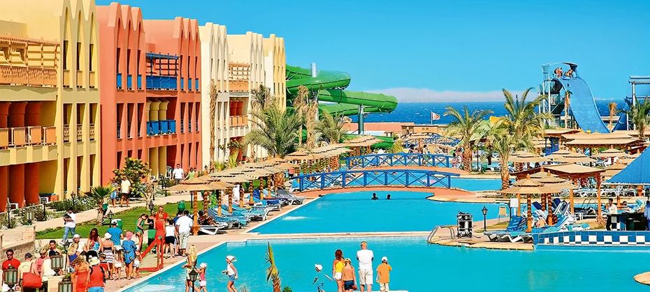 Titanic Beach & Aqua Park