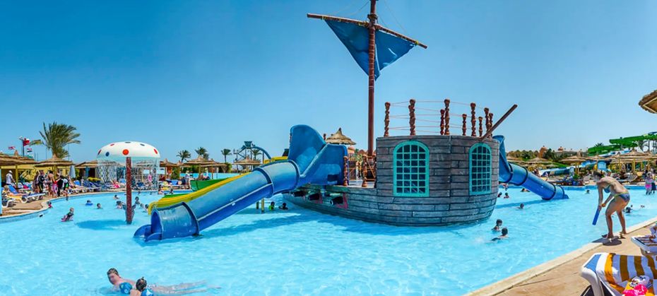 Titanic Beach & Aqua Park