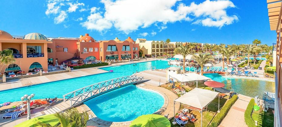 Titanic Beach & Aqua Park