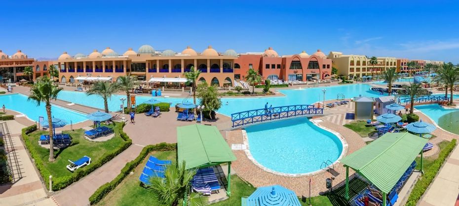 Titanic Beach & Aqua Park