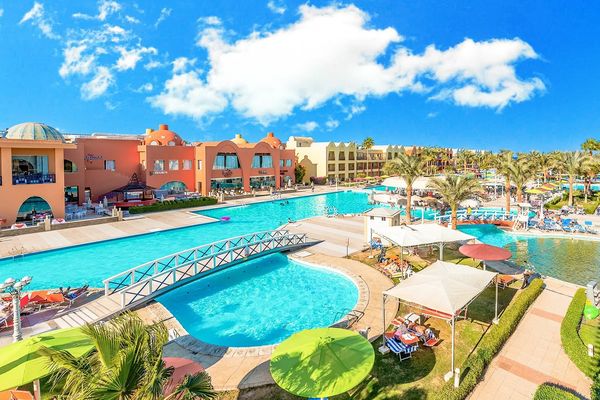 Titanic Beach & Aqua Park