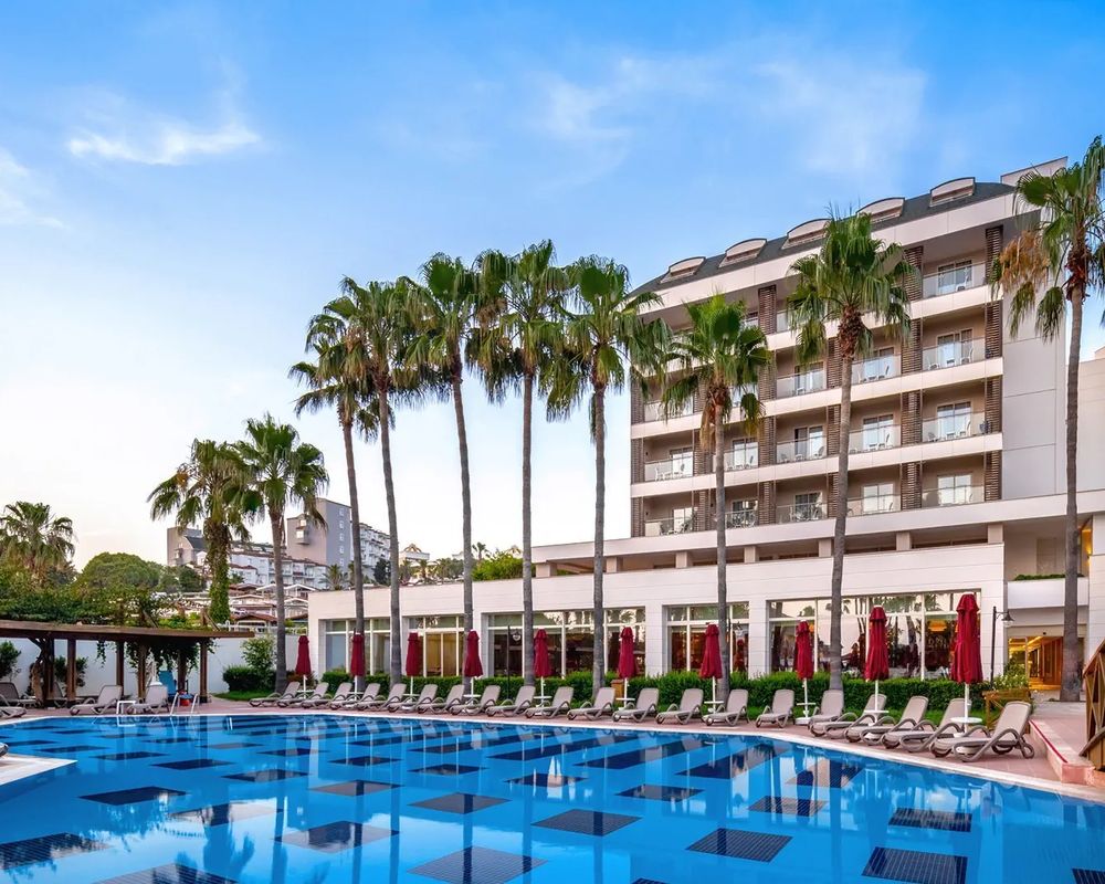 Trendy Palm Beach (Side)