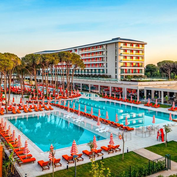 Trendy Perge Resort & Suites