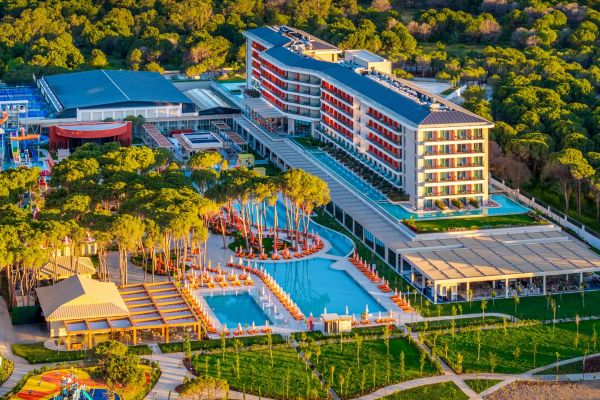 Trendy Perge Resort & Suites