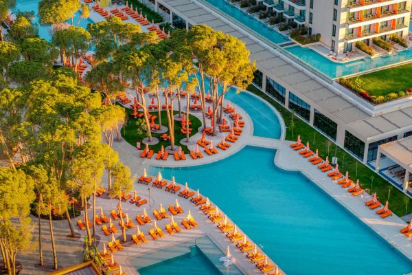 Trendy Perge Resort & Suites