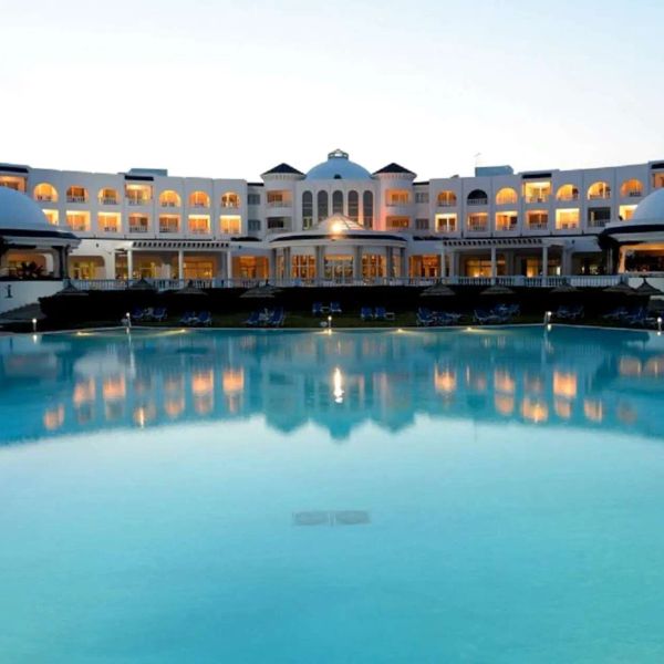 Royal Tulip Taj Sultan (ex Golden Tulip Taj Sultan)