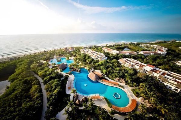 Valentin Imperial Riviera Maya