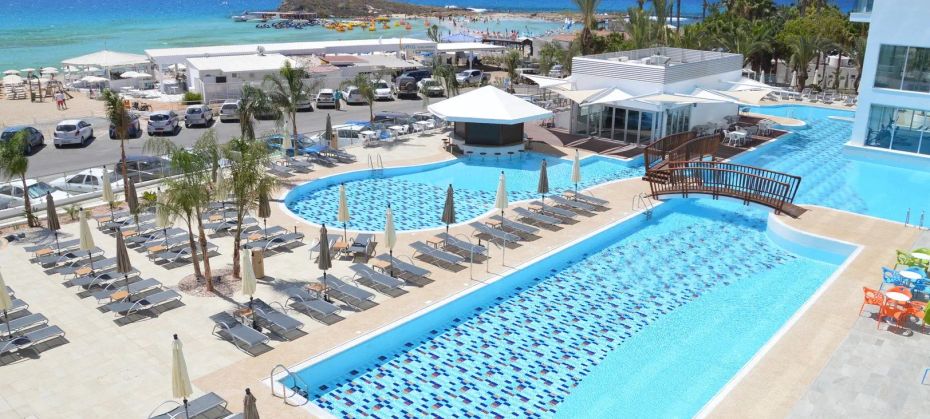 Vassos Nissi Plage