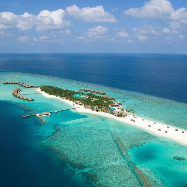 Veligandu Island Resort & Spa