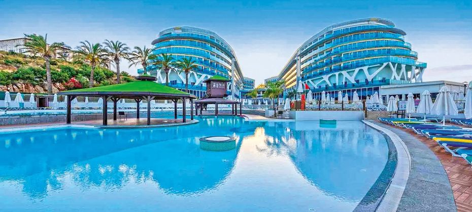 Vikingen Infinity Resort & Spa