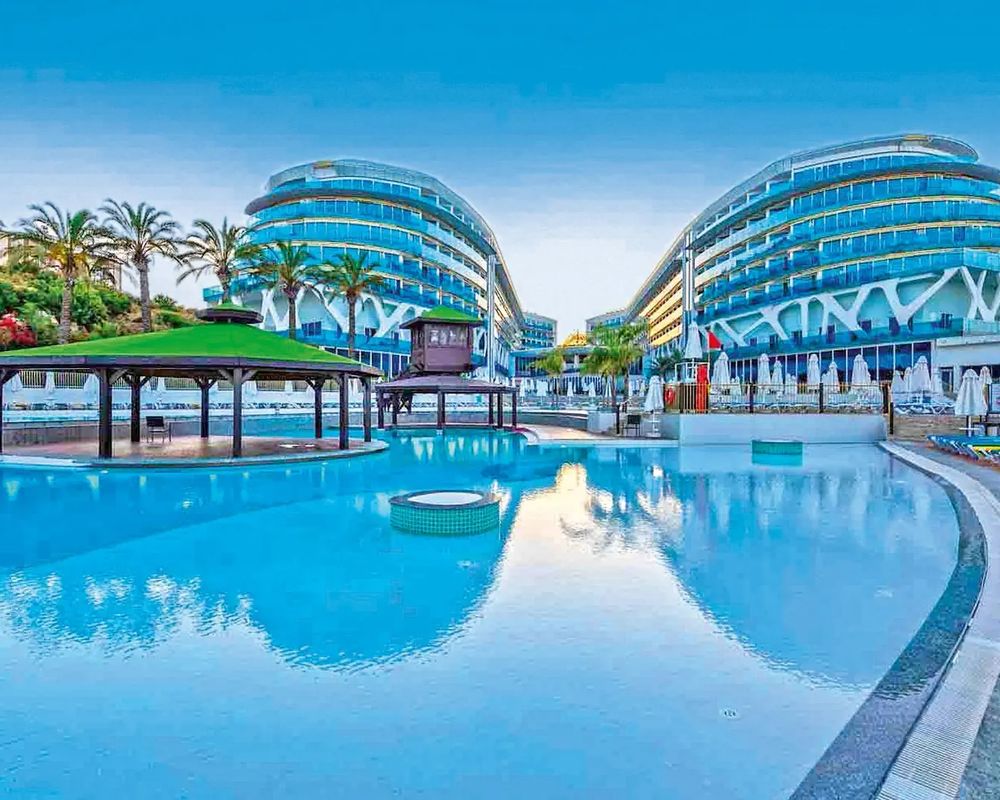 Vikingen Infinity Resort & Spa