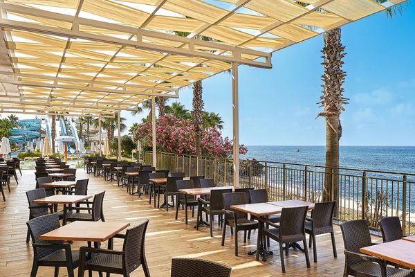 Vikingen Infinity Resort & Spa