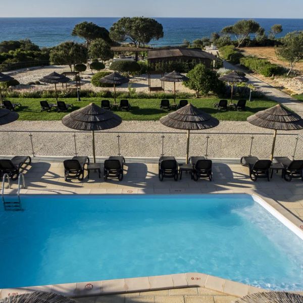 Vila Alba Resort (ex. Suites Alba Resort & Spa) — Carvoeiro, Portugalia
