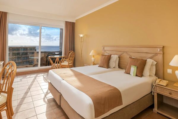 Vila Baleira Thalassa