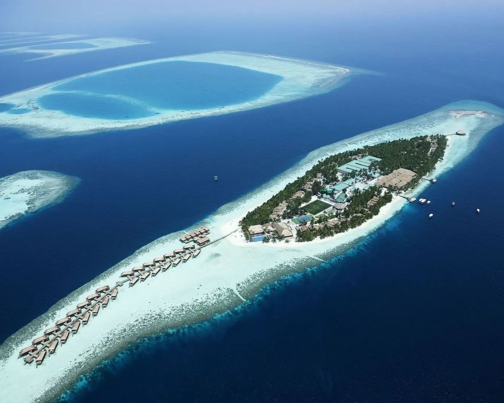 Vilamendhoo Island Resort
