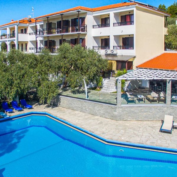 Villa Natassa by Gerakoudis — Skala Rachoni, Grecja