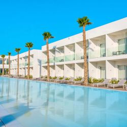 White Dreams Resort
