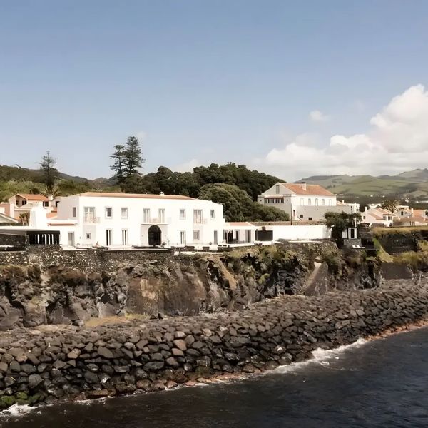 White Exclusive Suites & Villas — Lagoa, Portugalia