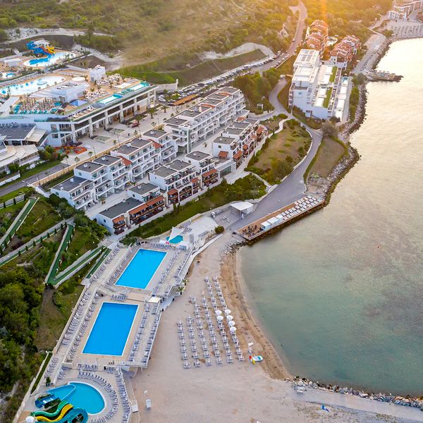 White Lagoon Resort