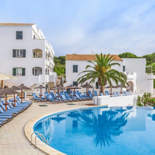 White Sands Beach Club — Arenal d'en Castell, Hiszpania