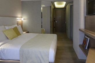 Wyndham Athens Residence